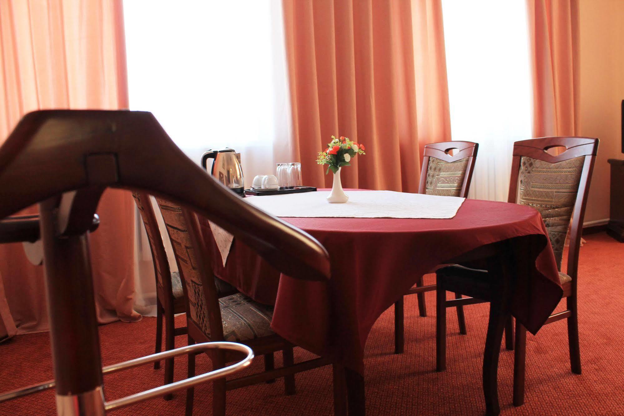 San Marino Hotel Astana Kültér fotó