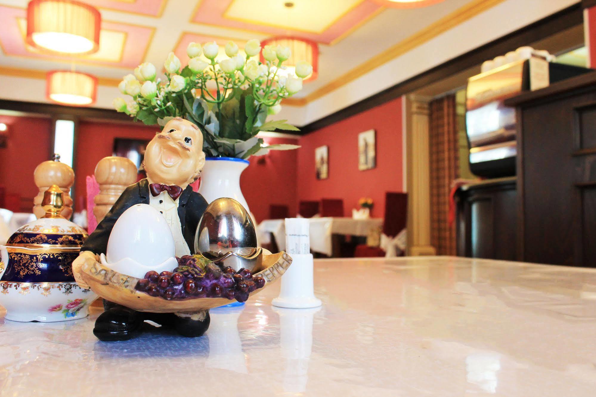 San Marino Hotel Astana Kültér fotó
